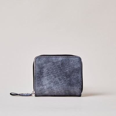 完売しておりましたtower half wallet / A horse leather(WHITE WAX)/ Blackが入荷してまいりました。