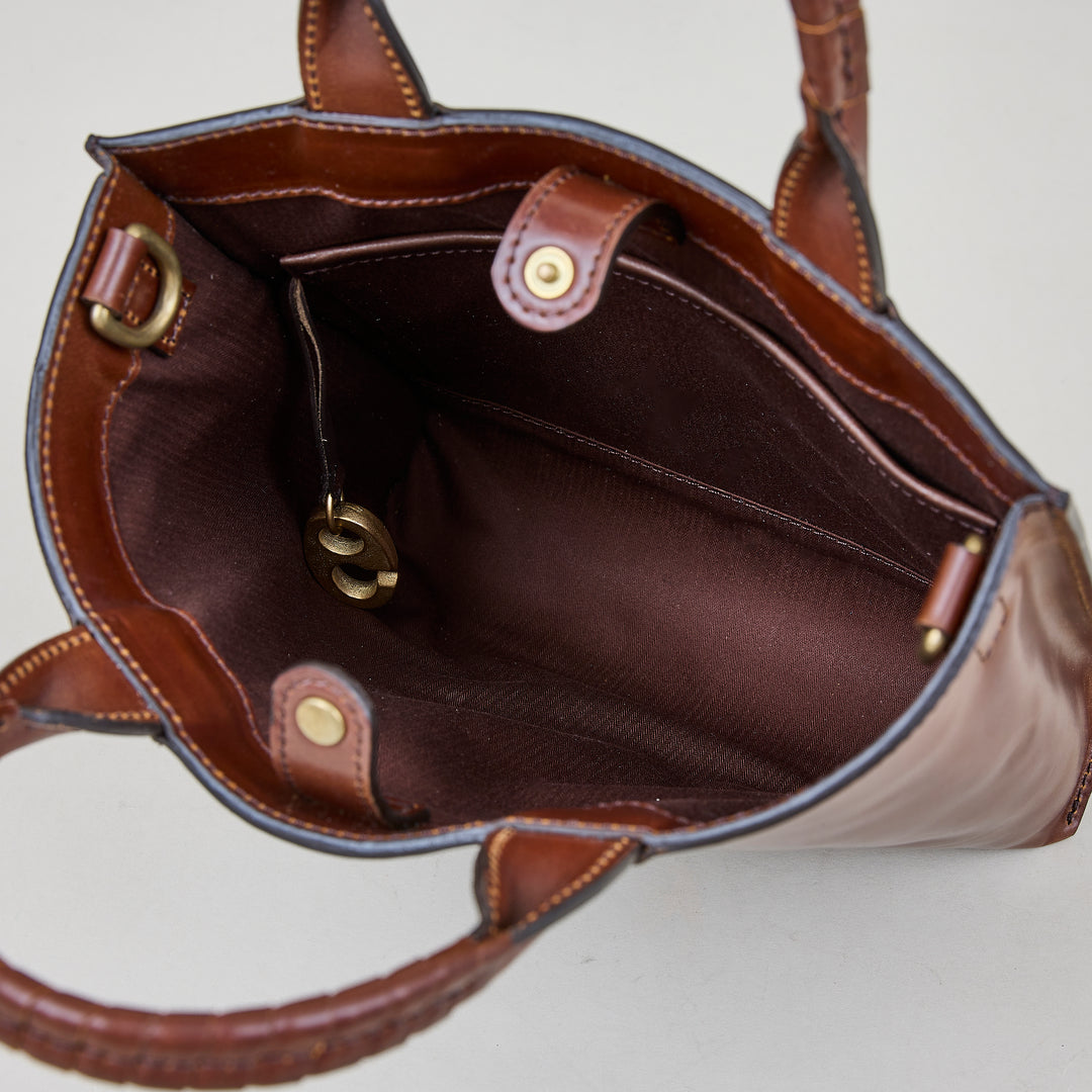 【人気】cornelian taurusトートバッグレザー本革　メンズブラウン系 人気】cornelian taurusトートバッグレザー本革 メンズブラウン