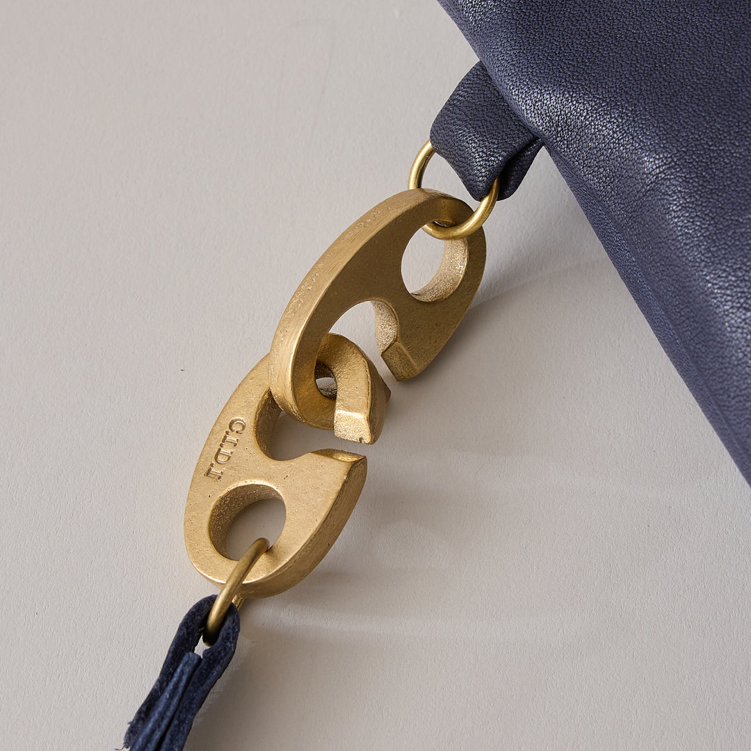 【最新作】630段式カタパルト搭載　4.4mmメス-4.4mmオス　約40cm 製品情報】CAF-4TEXA タフキャリー ： はしご、脚立の株式会社ピカ