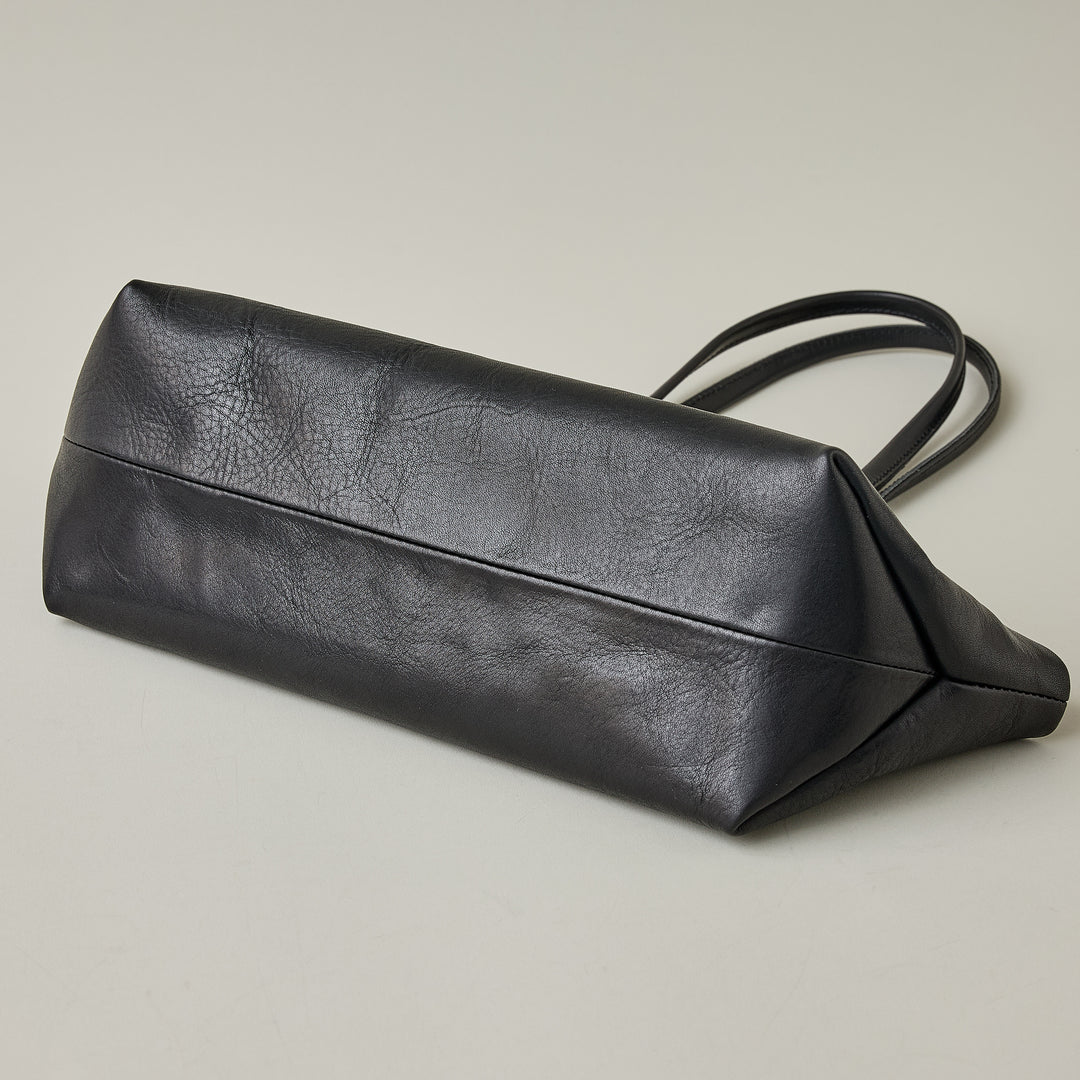 OGATA TOTE S / co24fwot020 / cow leather – cornelian taurus by