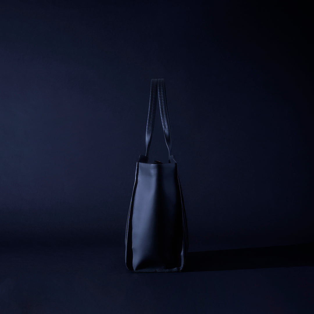 wave tote L / co26sswt010 / tea husk leather(cow leather