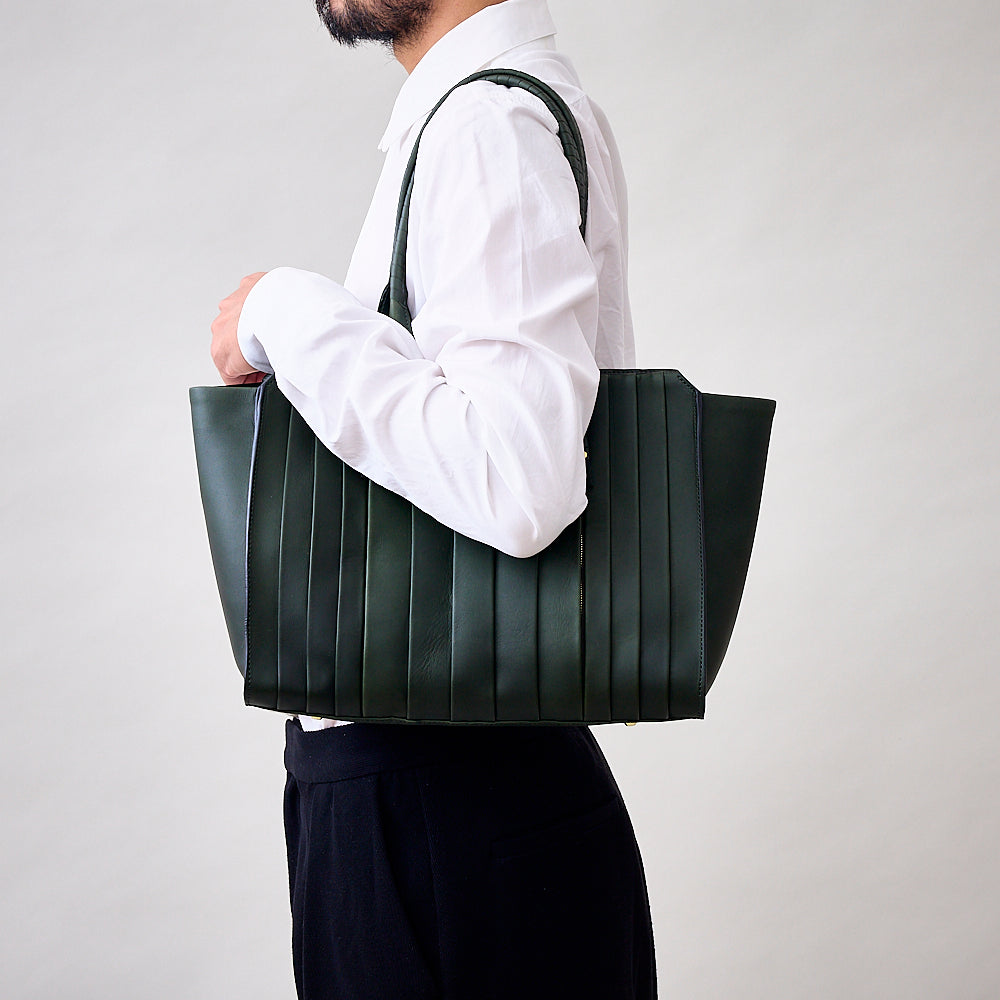 wave tote M / co26sswt020 / tea husk leather(cow leather