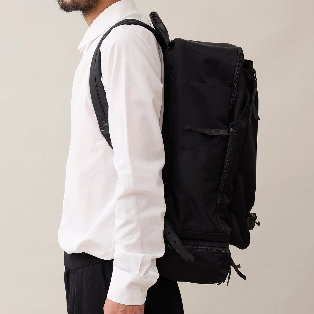 athletic sack C38 / co26ssac38 / W pit shrink leather /R Nylon