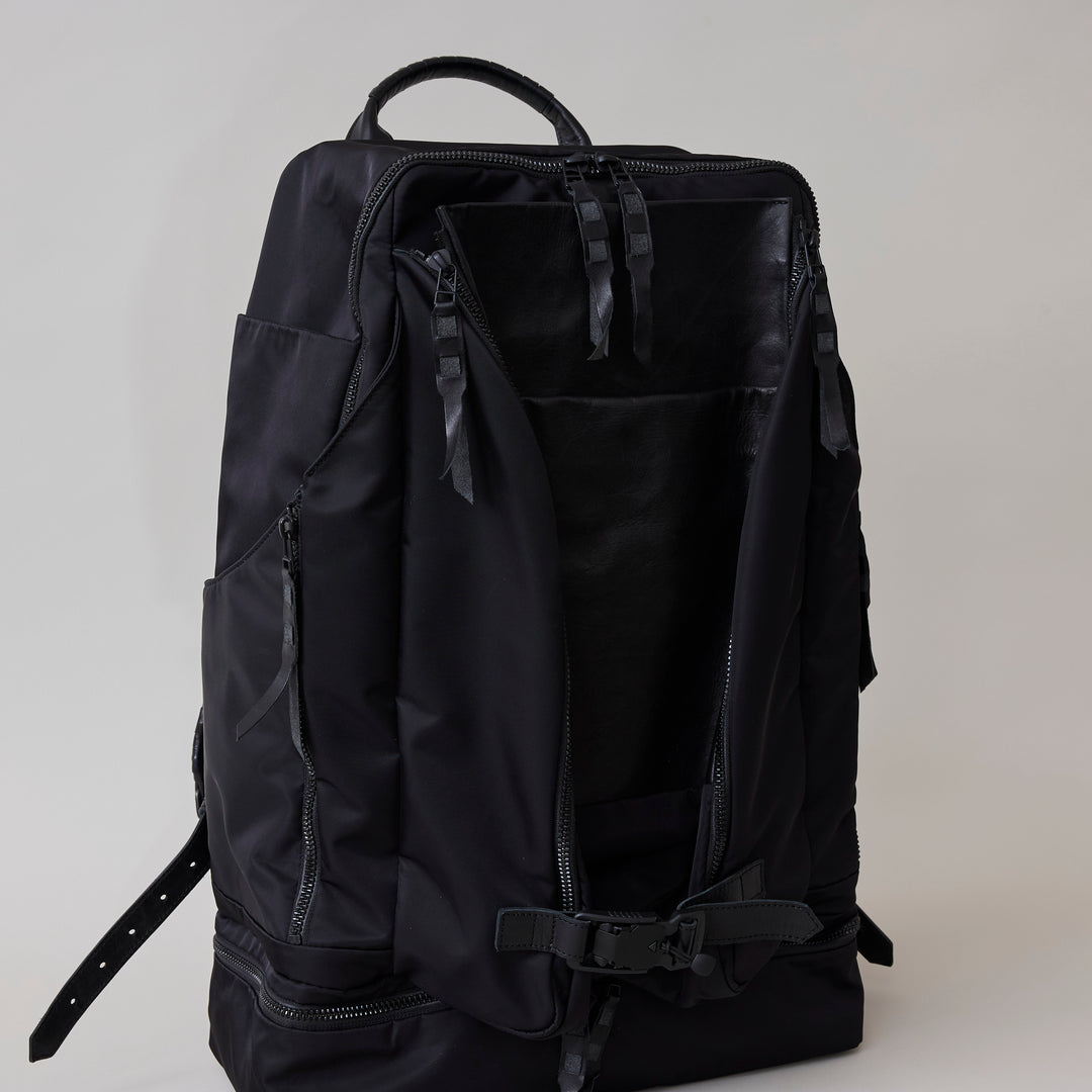 athletic sack C38 / co26ssac38 / W pit shrink leather /R Nylon