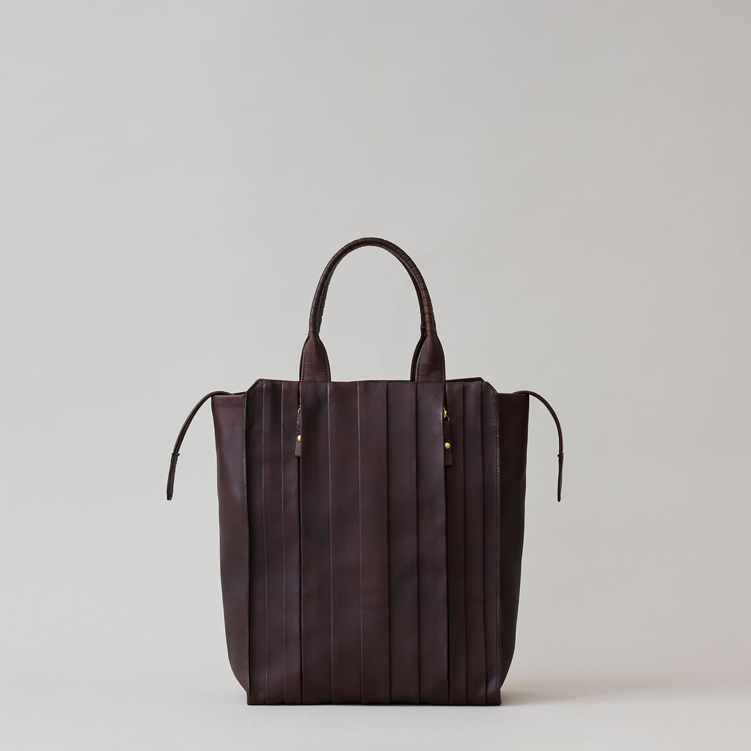 wave tote L / co26sswt010 / tea husk leather(cow leather