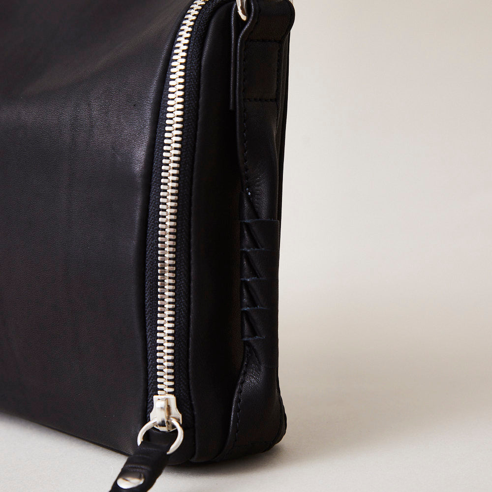 motion shoulder / co21ssms030 – cornelian taurus by daisuke iwanaga