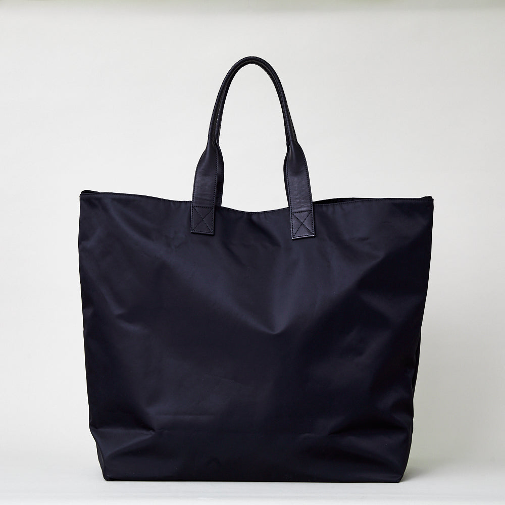 TOTE BAG – cornelian taurus by daisuke iwanaga